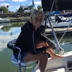 Meet your Posher, Marie-josee